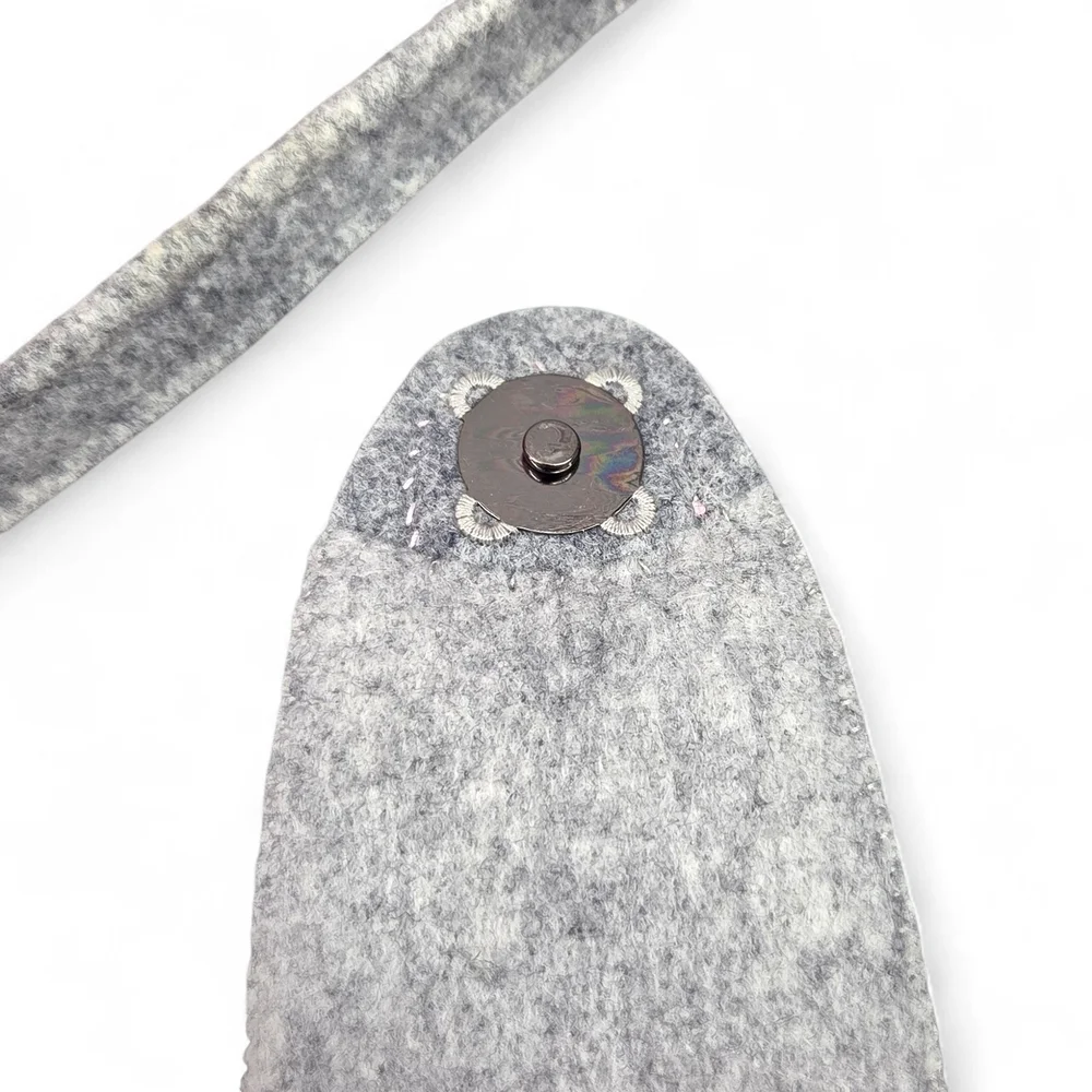 Cute Handmade Gray Felt Kitty Cat Shoulder Bag Adjustable Strap Magnetic Closure